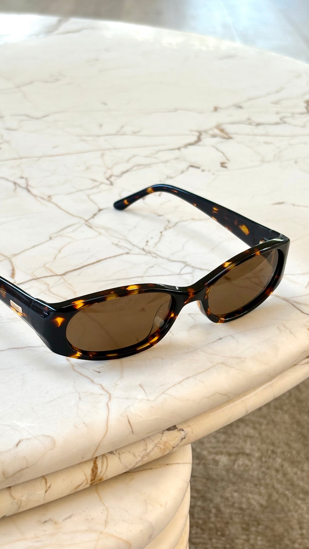 The Harlow Sunglasses - Havana Tort/Yellow