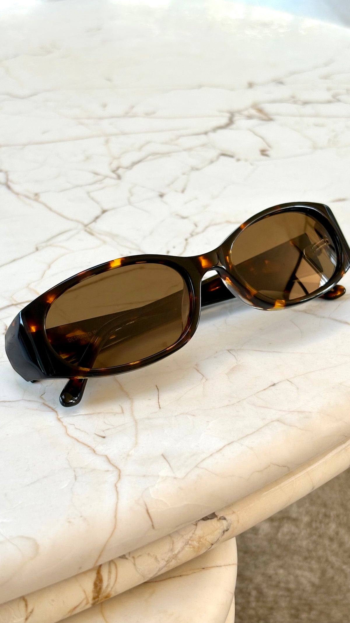 The Harlow Sunglasses - Havana Tort/Yellow