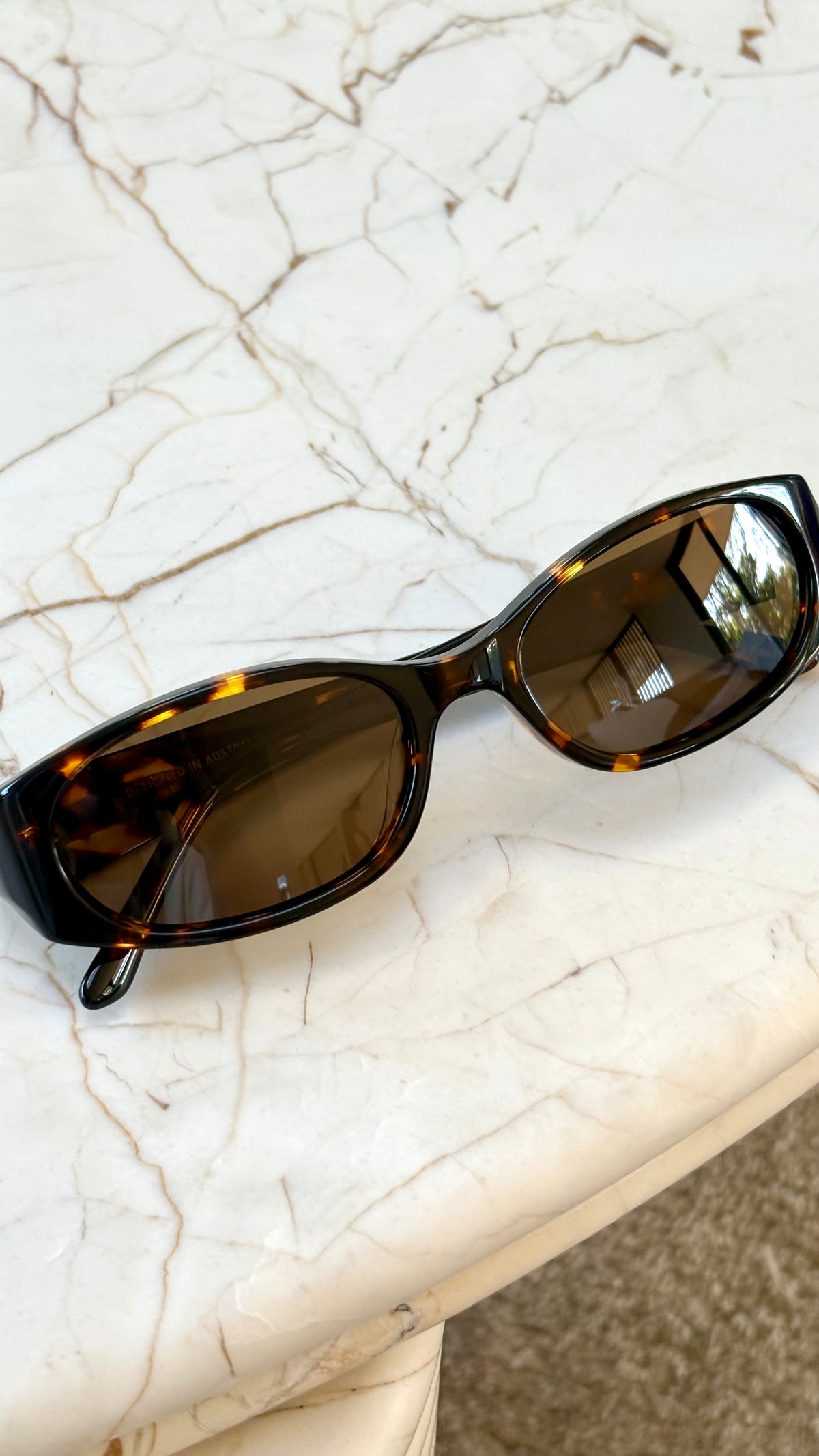 The Harlow Sunglasses - Havana Tort/Yellow