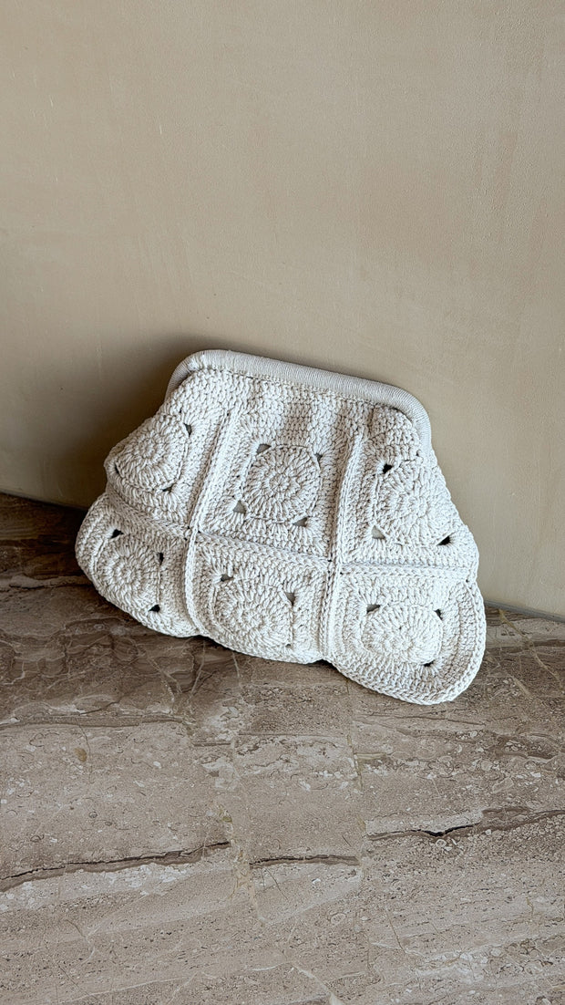 Ellie Crochet Clip Top Clutch - Cream - Billy J