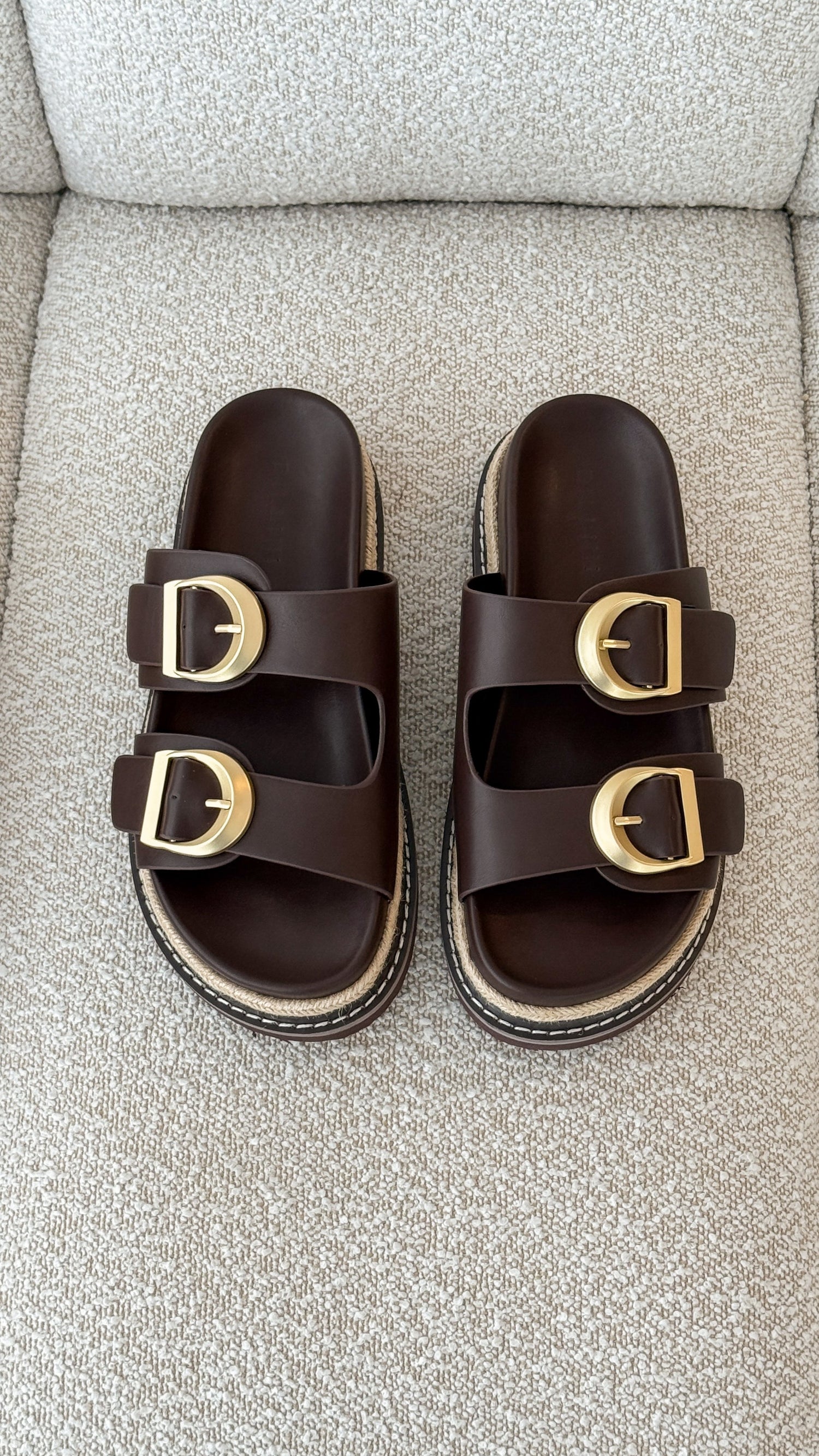 Anora Slide - Chocolate - Billy J