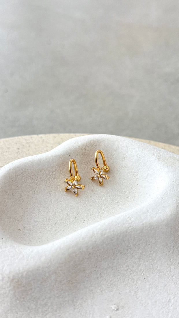 Yiota Ear Cuff Earrings - Gold - Billy J