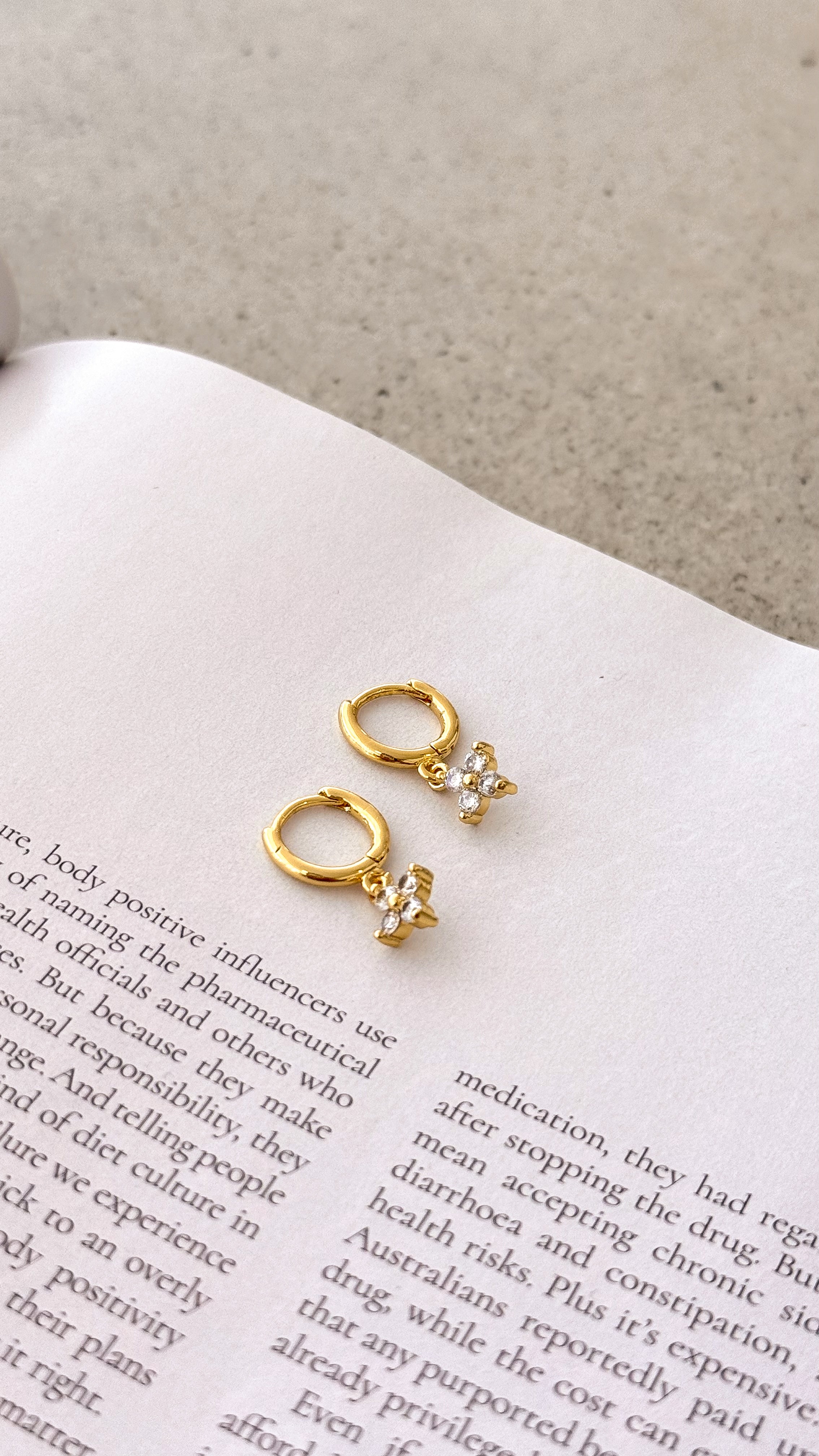 Georgie Earrings - Gold - Billy J