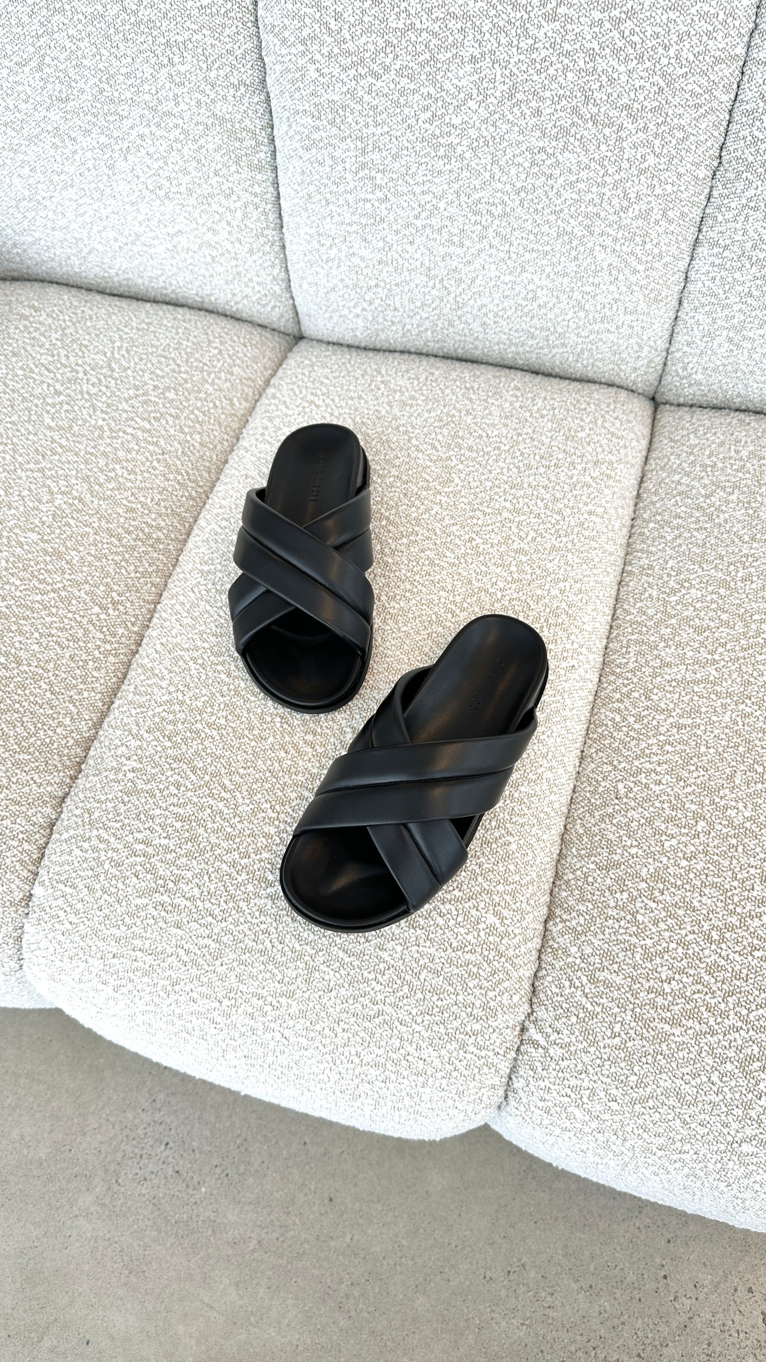 Fenmore Slide - Black - Billy J