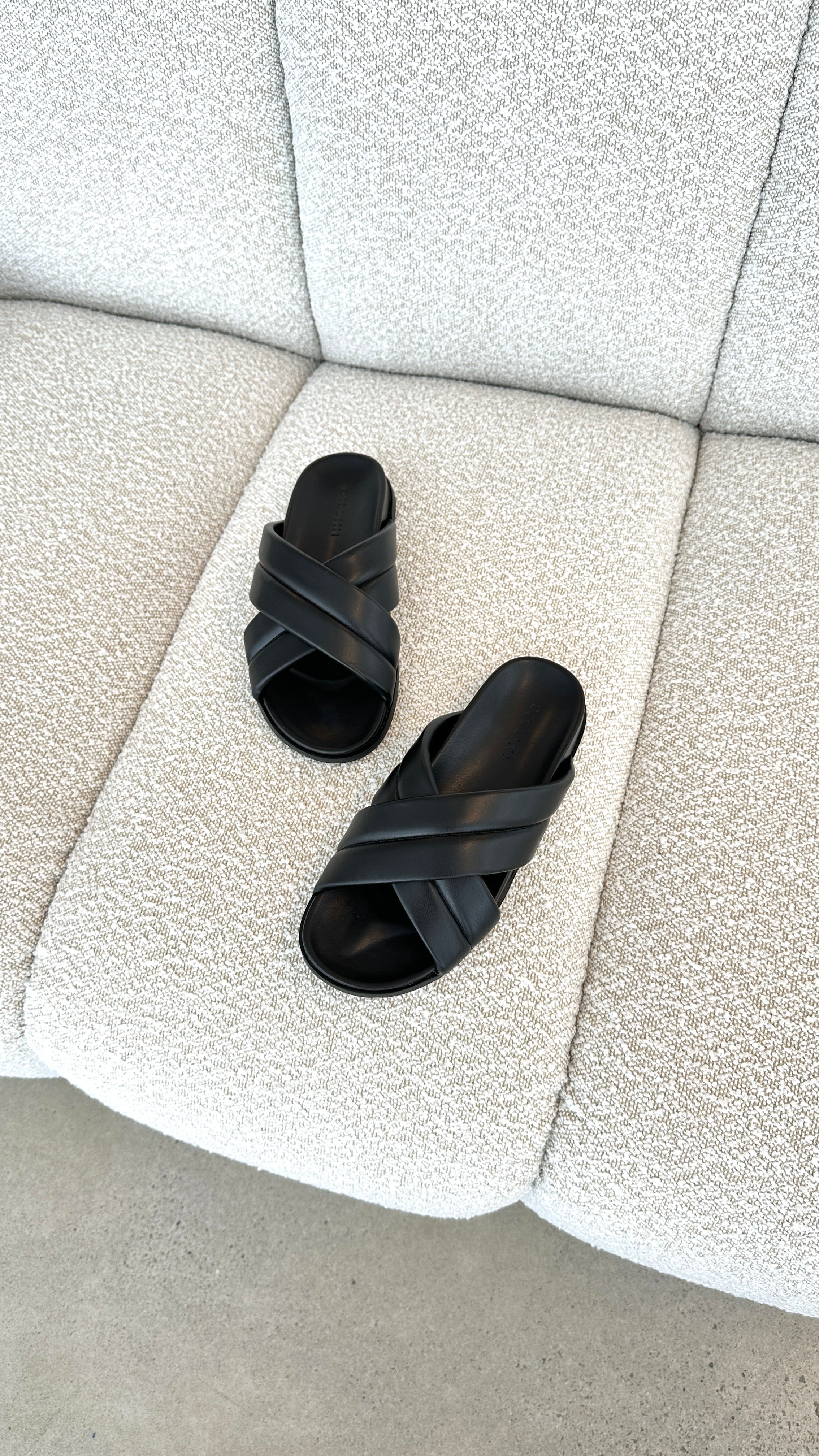Fenmore Slide - Black - Billy J