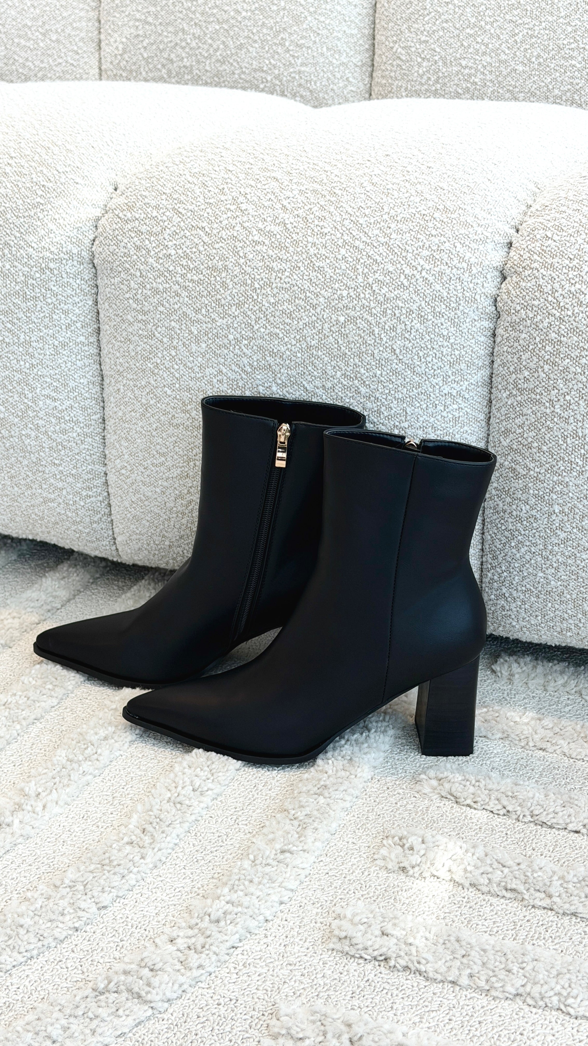 Xavion Boots - Black - Billy J