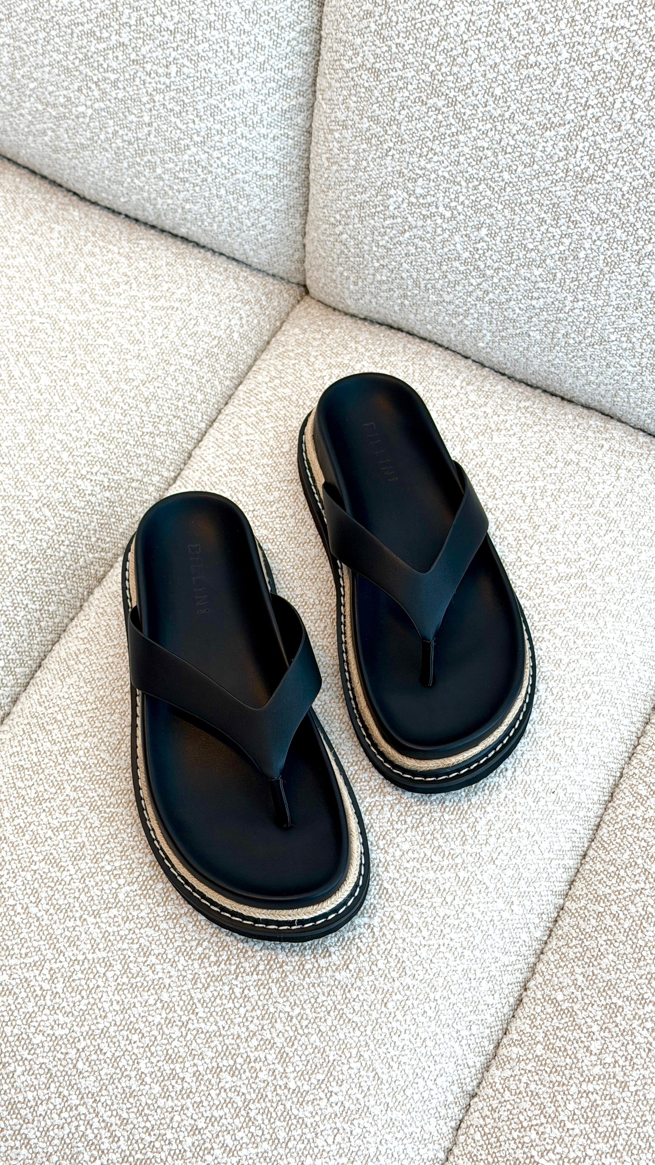 Arlette Slide - Black - Billy J
