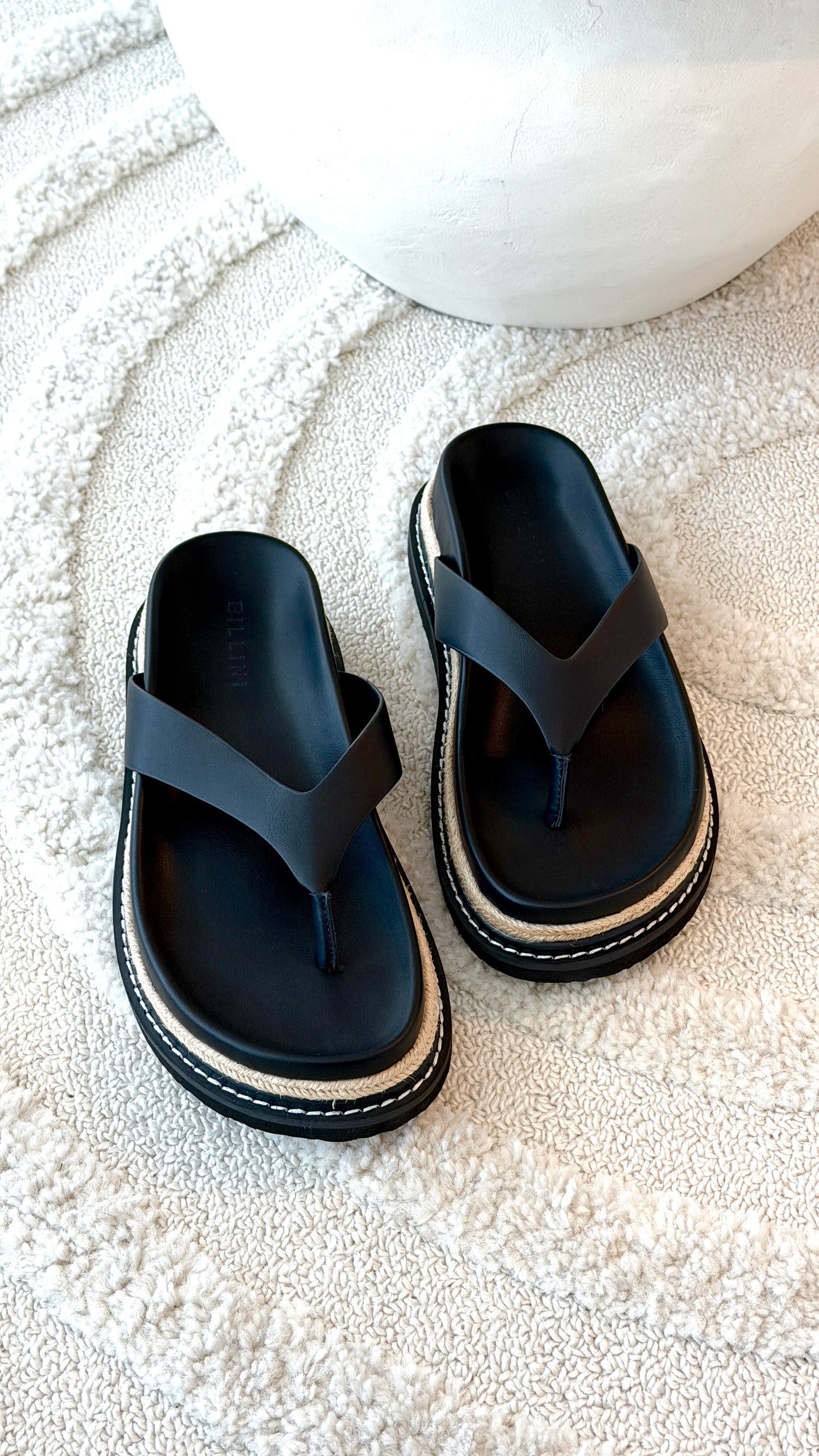 Arlette Slide - Black - Billy J