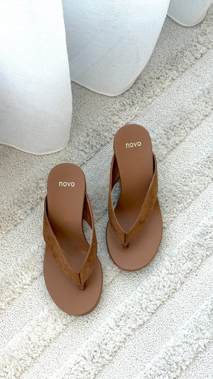 Baci Wedge - Caramel Suede - Billy J