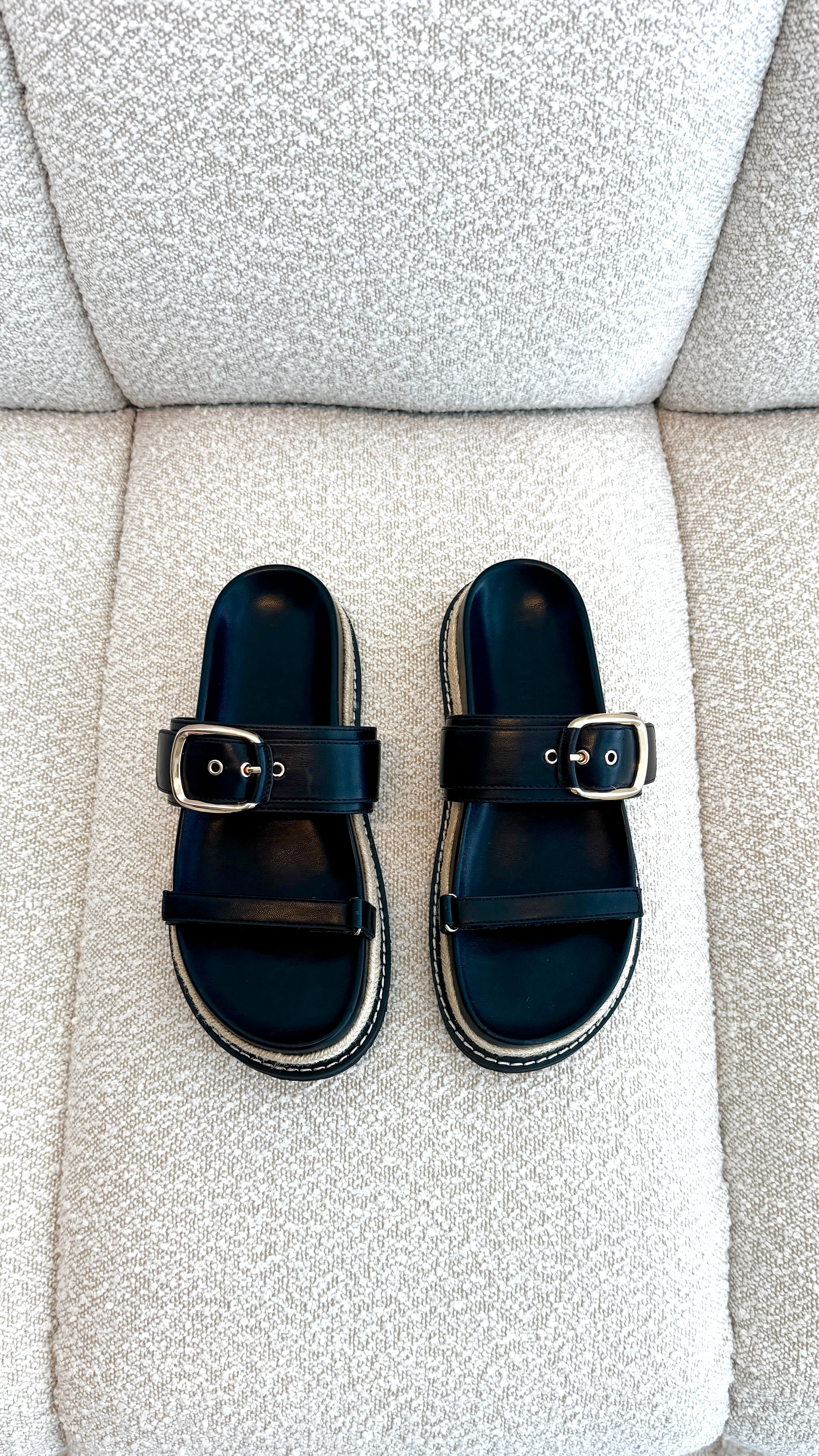 Tabitha Slide - Black - Billy J