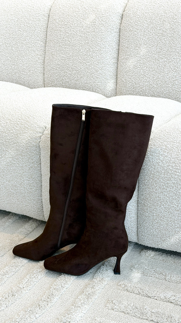 Corbin Boots - Dark Cacao Suede - Billy J