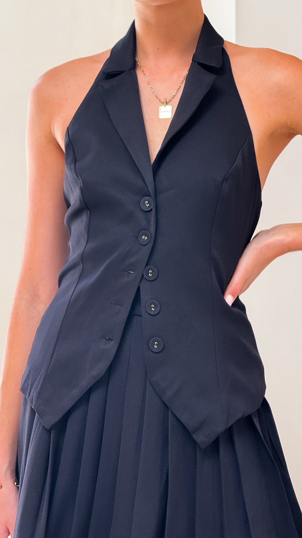 Yetta Vest Top - Black - Billy J