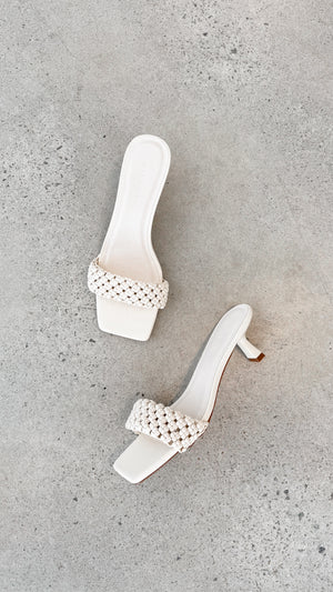 Michelle Heel - Bone - Billy J