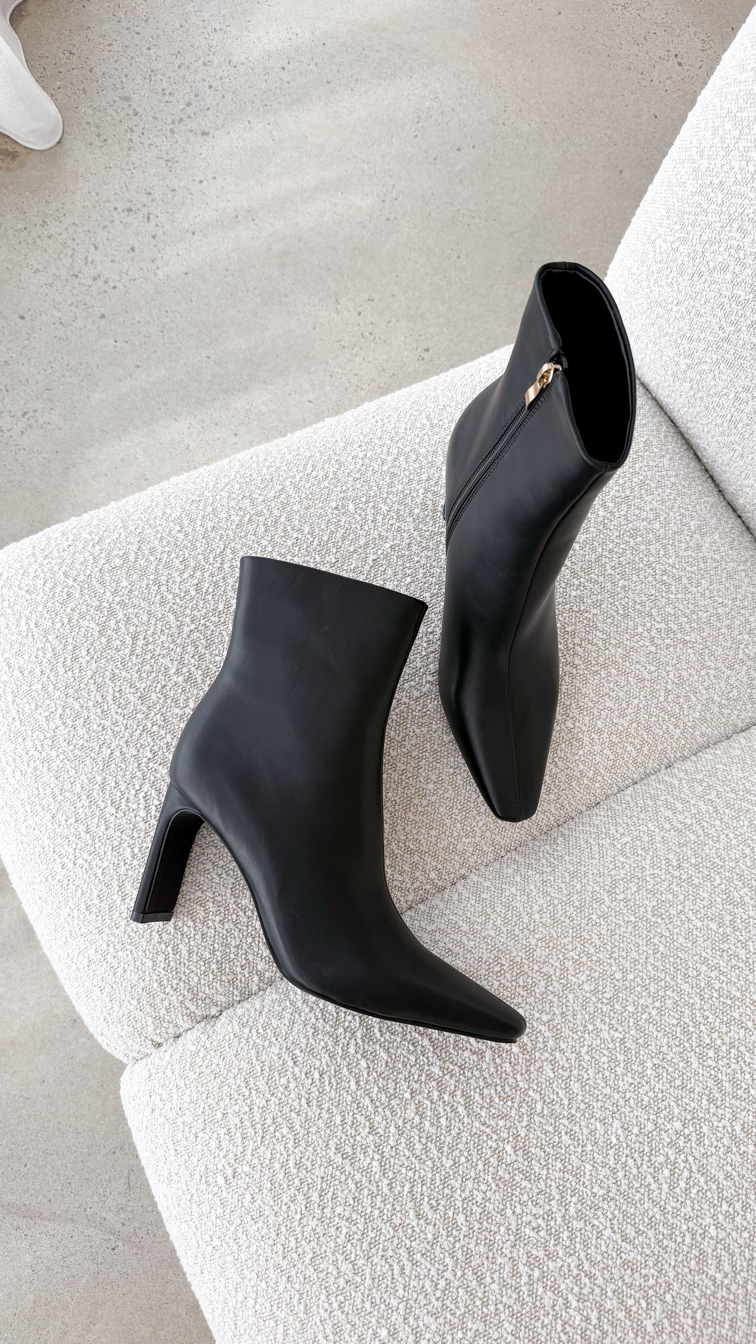 Treasure Boots - Black - Billy J