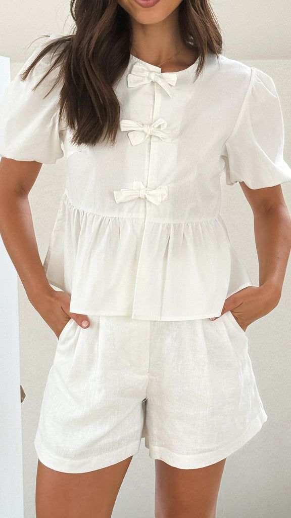 Tamaki Tie Front Top - White - Billy J