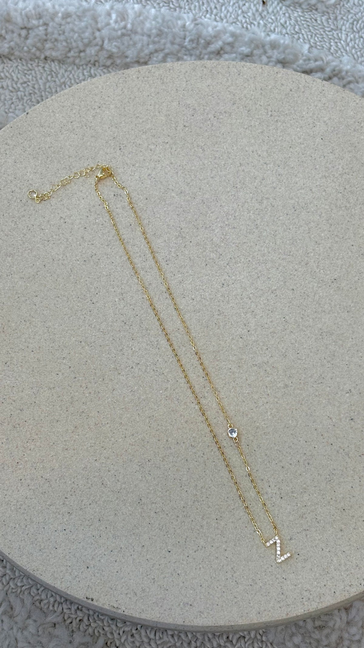 Ivy Initial Letter Necklace - Z