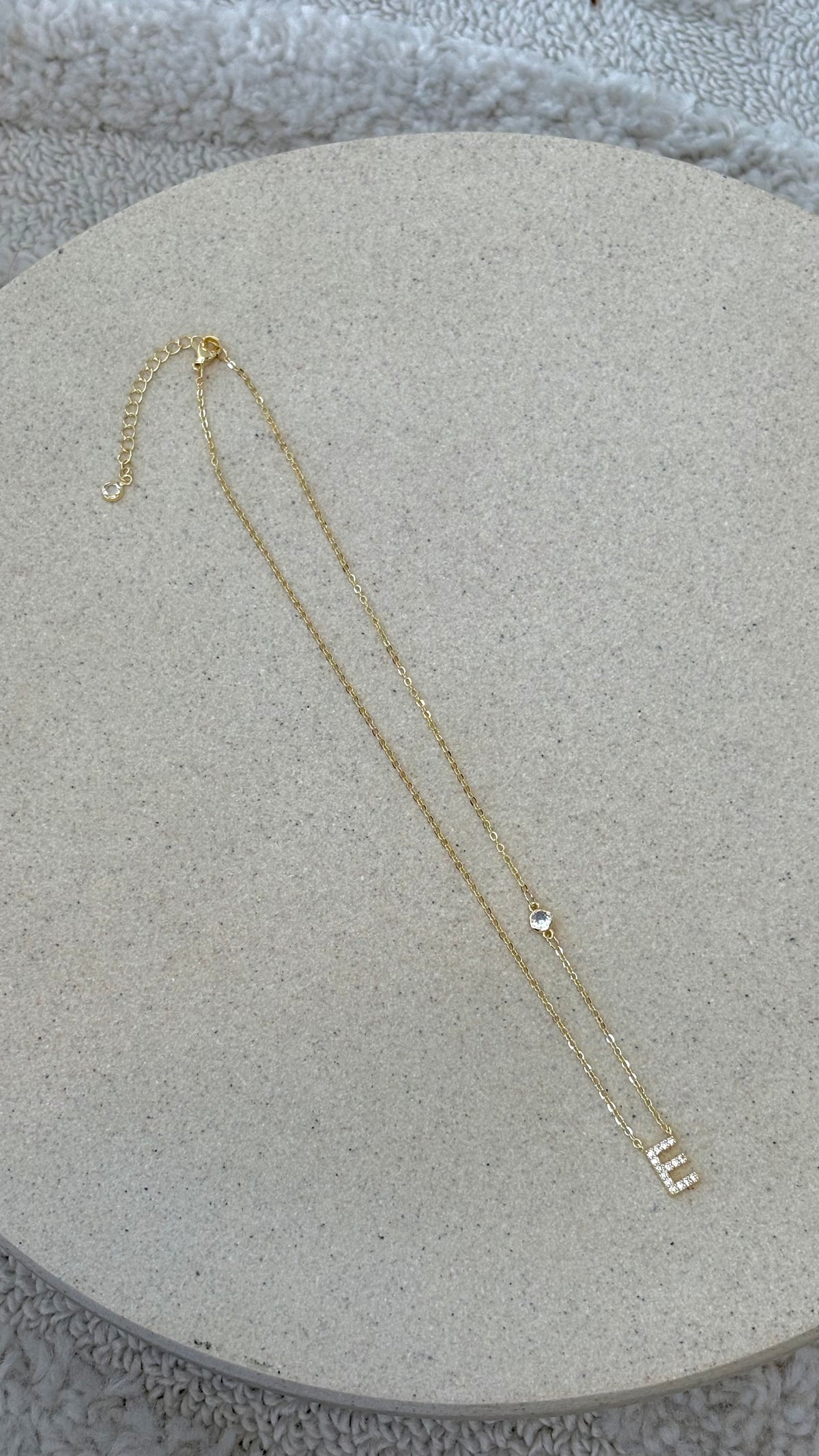 Ivy Initial Letter Necklace - E