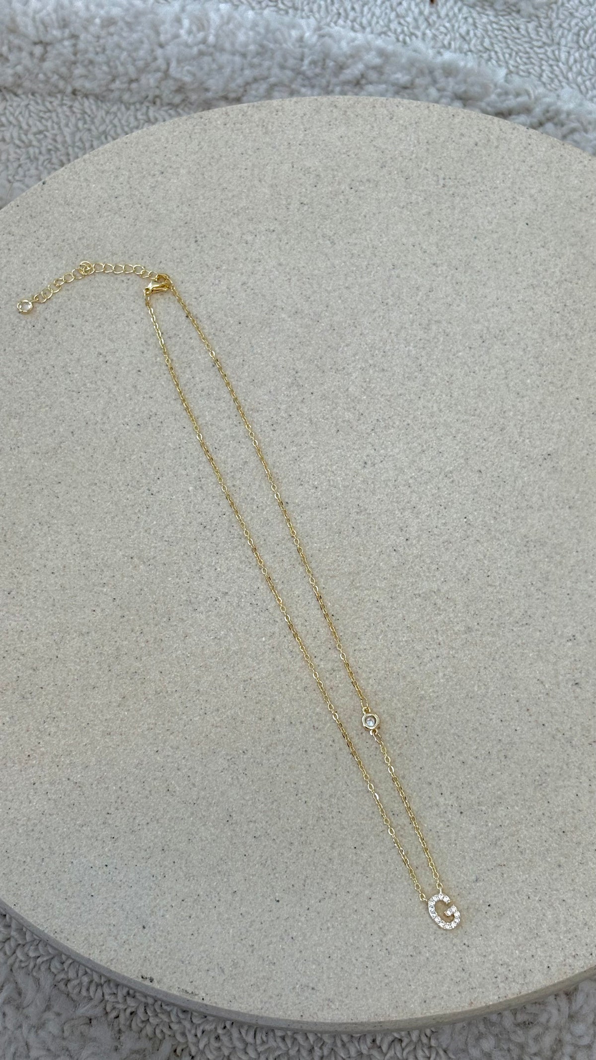 Ivy Initial Letter Necklace - G