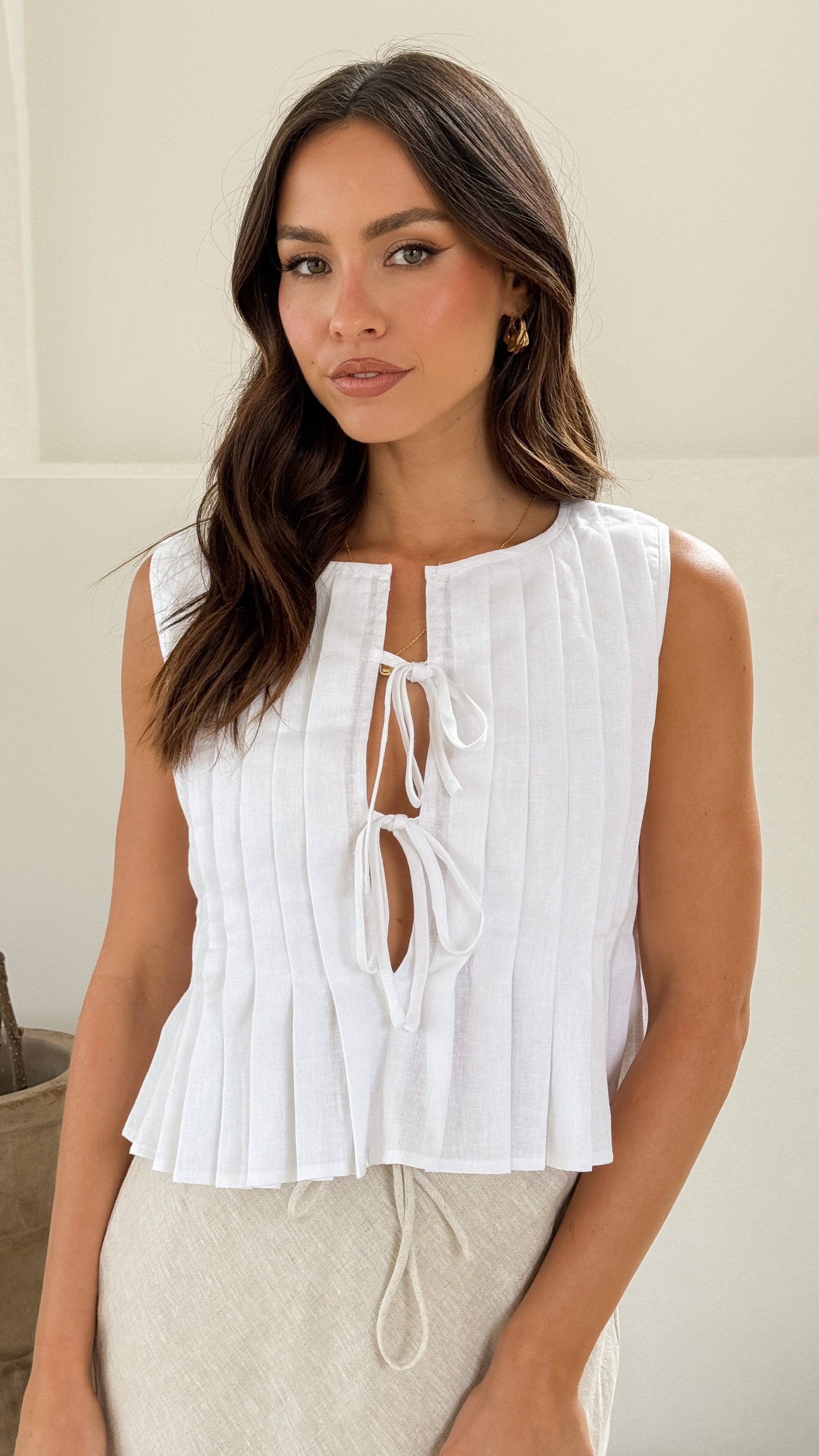 Hailey Tie Front Top - White - Billy J