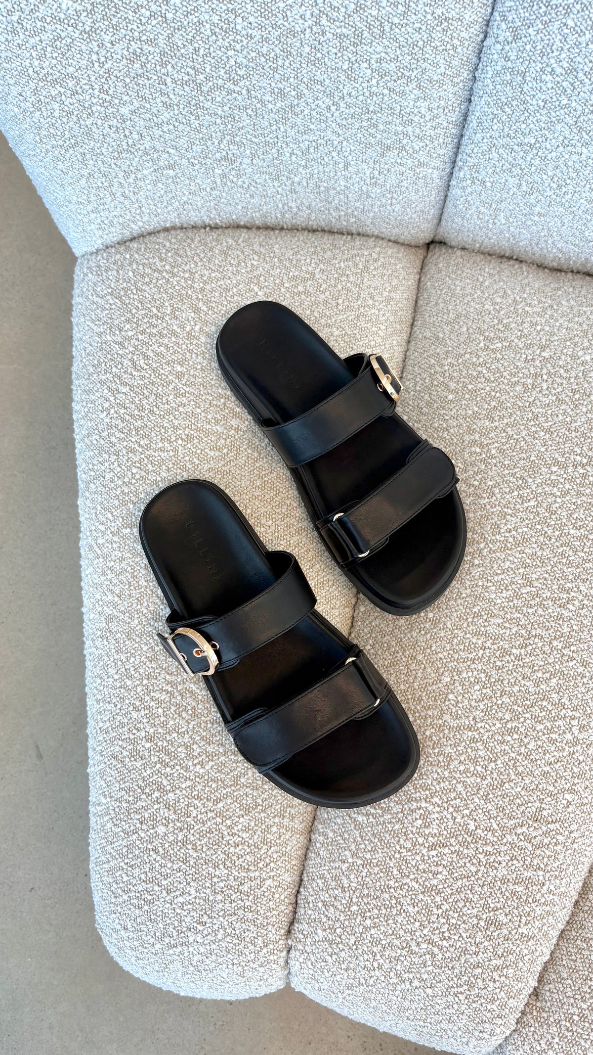Aggie Slide - Black - Billy J