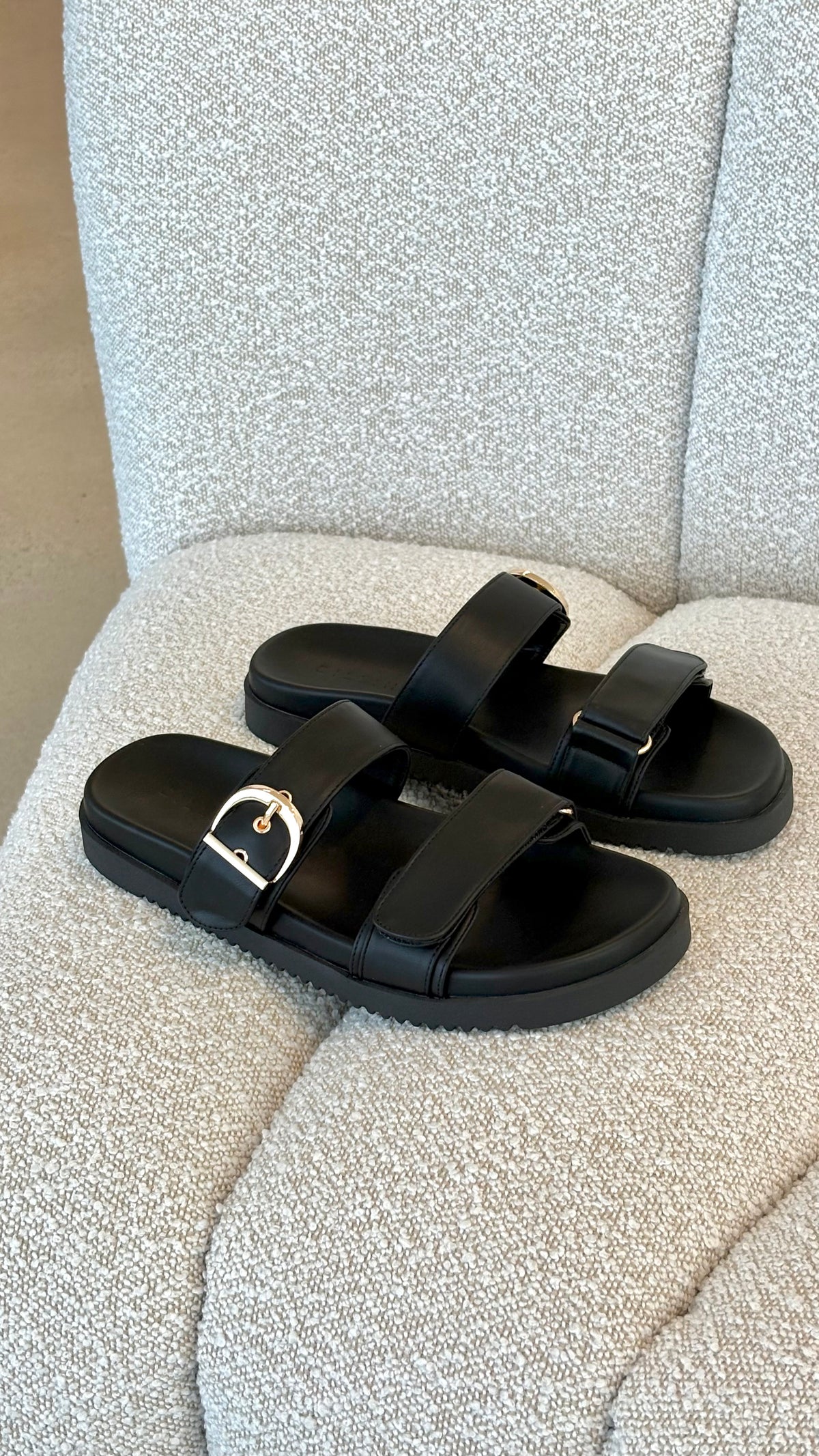 Aggie Slide - Black - Billy J