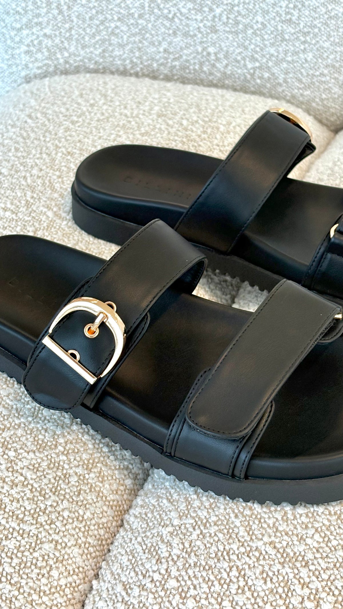 Aggie Slide - Black - Billy J