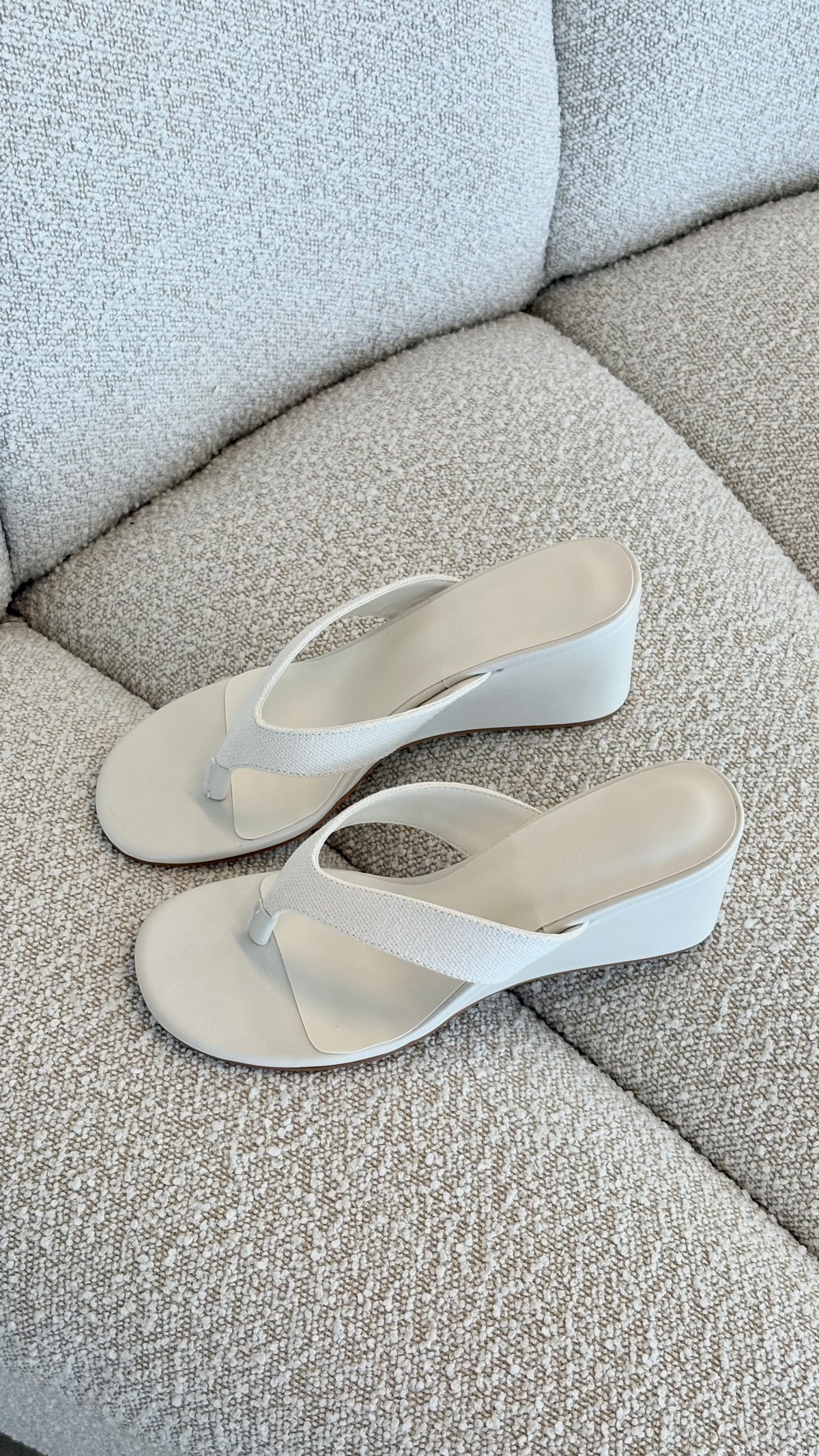 Tiggy Wedge - Cream Linen - Billy J