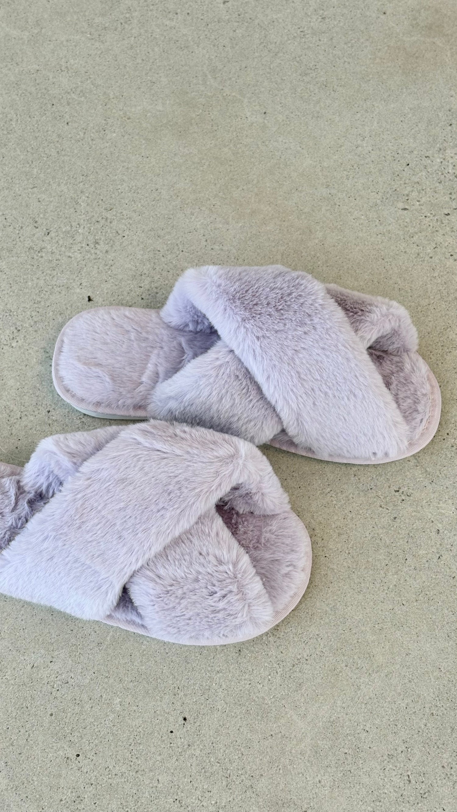 Jessica Fluffy Slippers - Lilac - Billy J