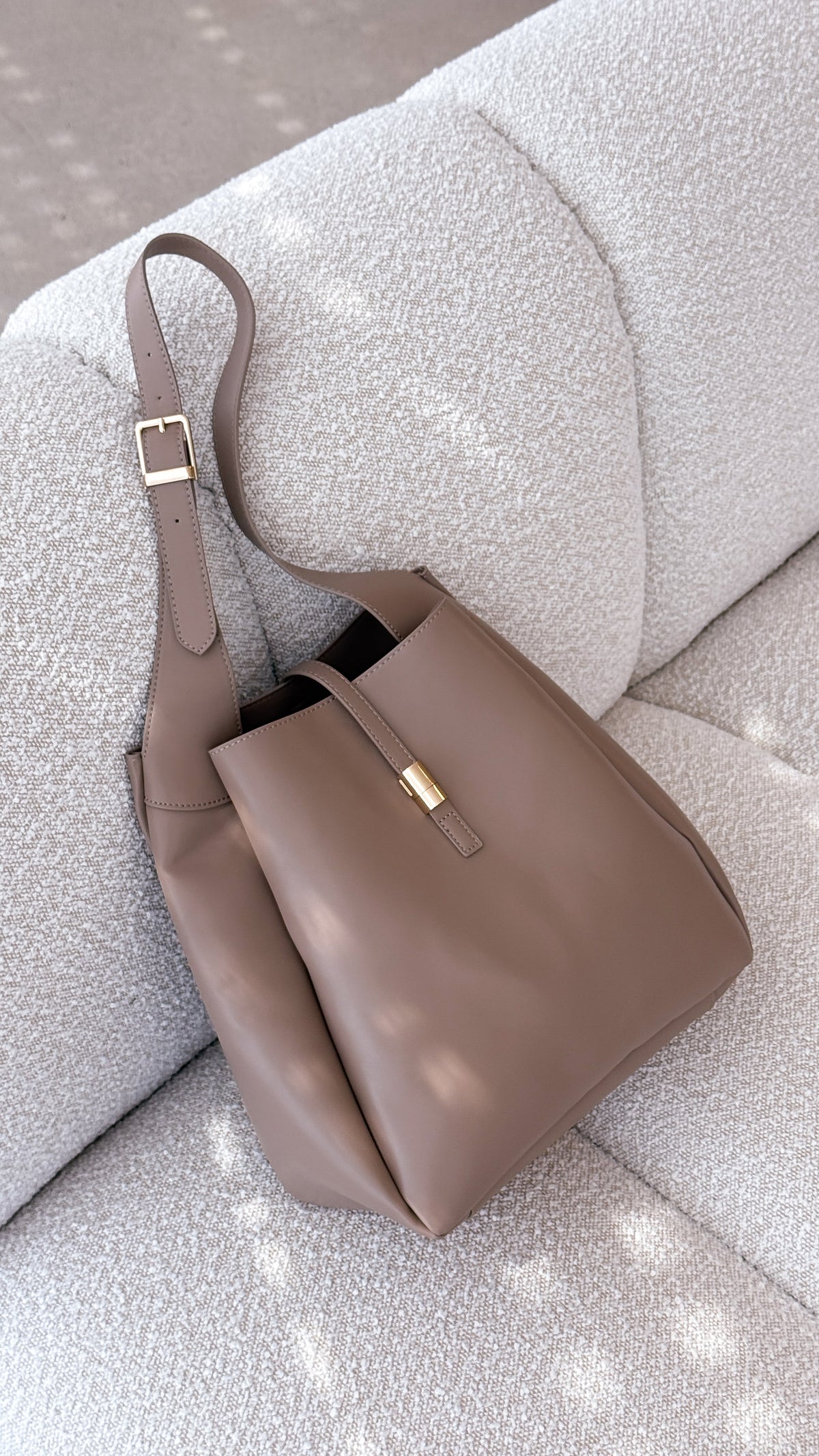 Yara Shoulder Bag - Truffle - Billy J