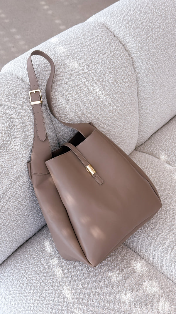 Yara Shoulder Bag - Truffle - Billy J
