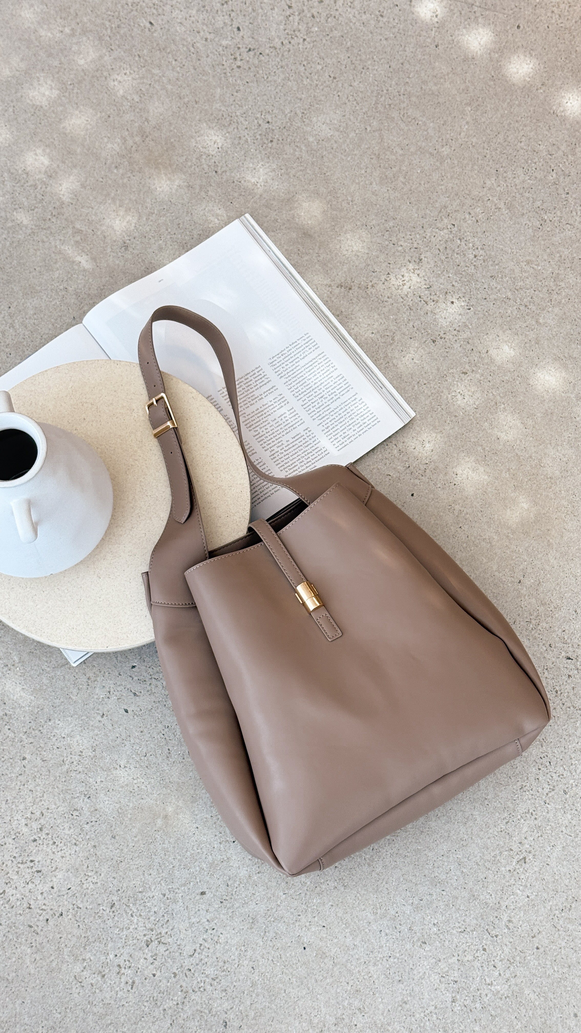 Yara Shoulder Bag - Truffle - Billy J
