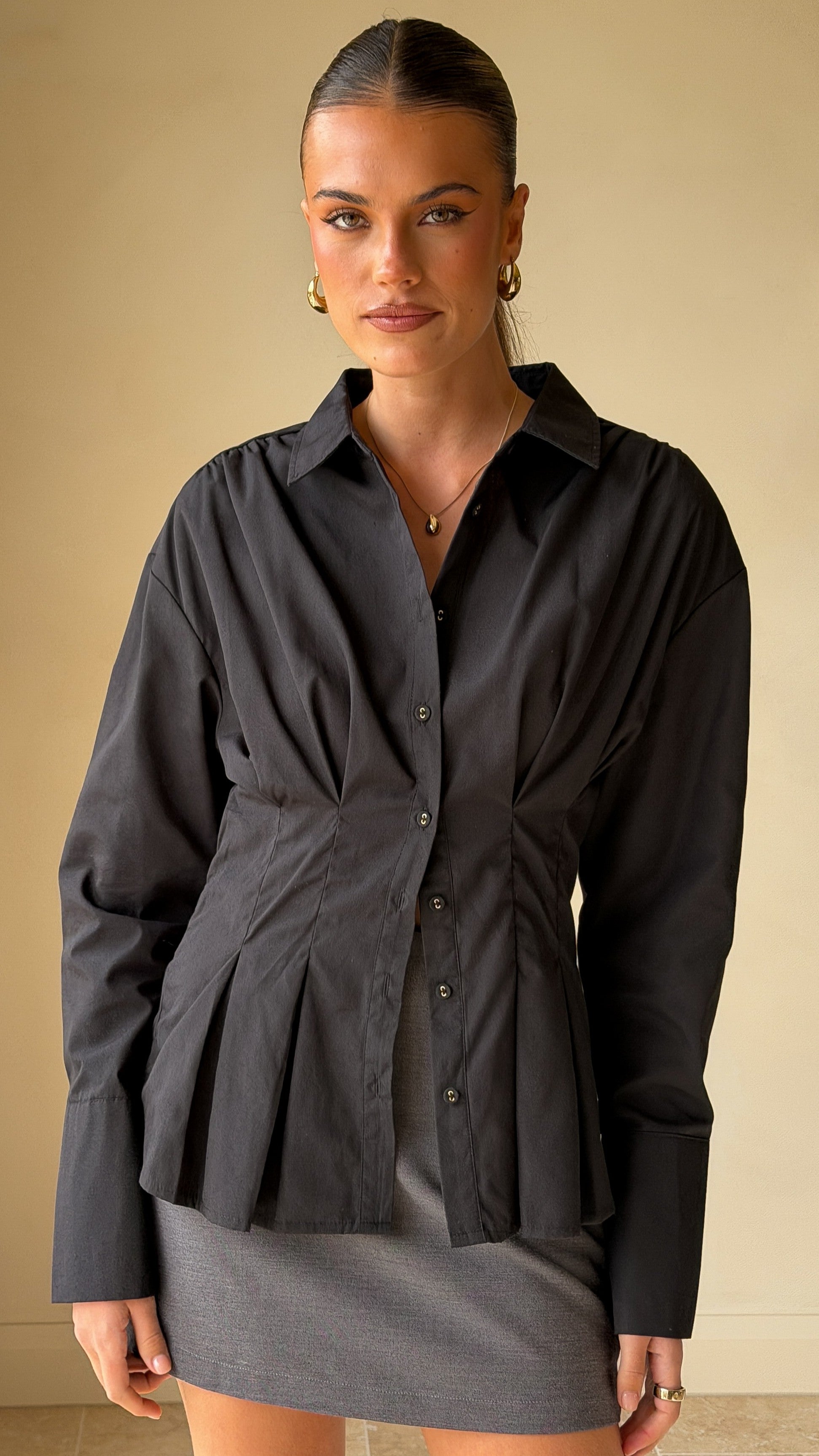 Riley Long Sleeve Top - Black - Billy J