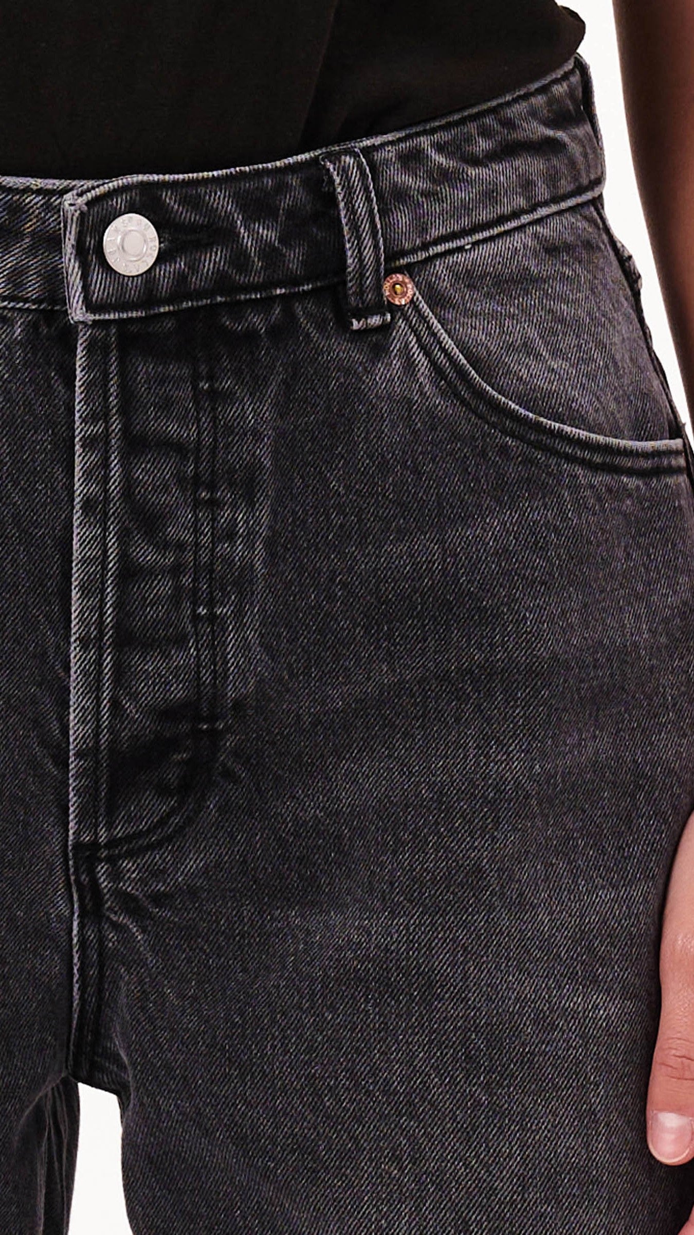 Rollas 90s Relaxed Jean - Vintage Black / Worn Black - Billy J