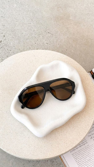 Zaeli Sunglasses - Black/Brown - Billy J
