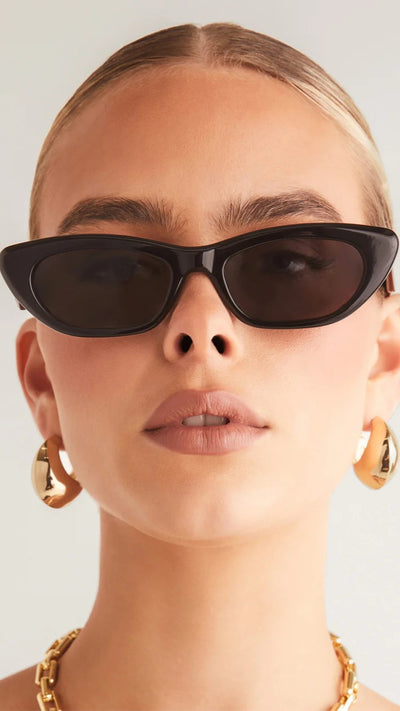 Load image into Gallery viewer, The Caroline Sunglasses - Black - Billy J
