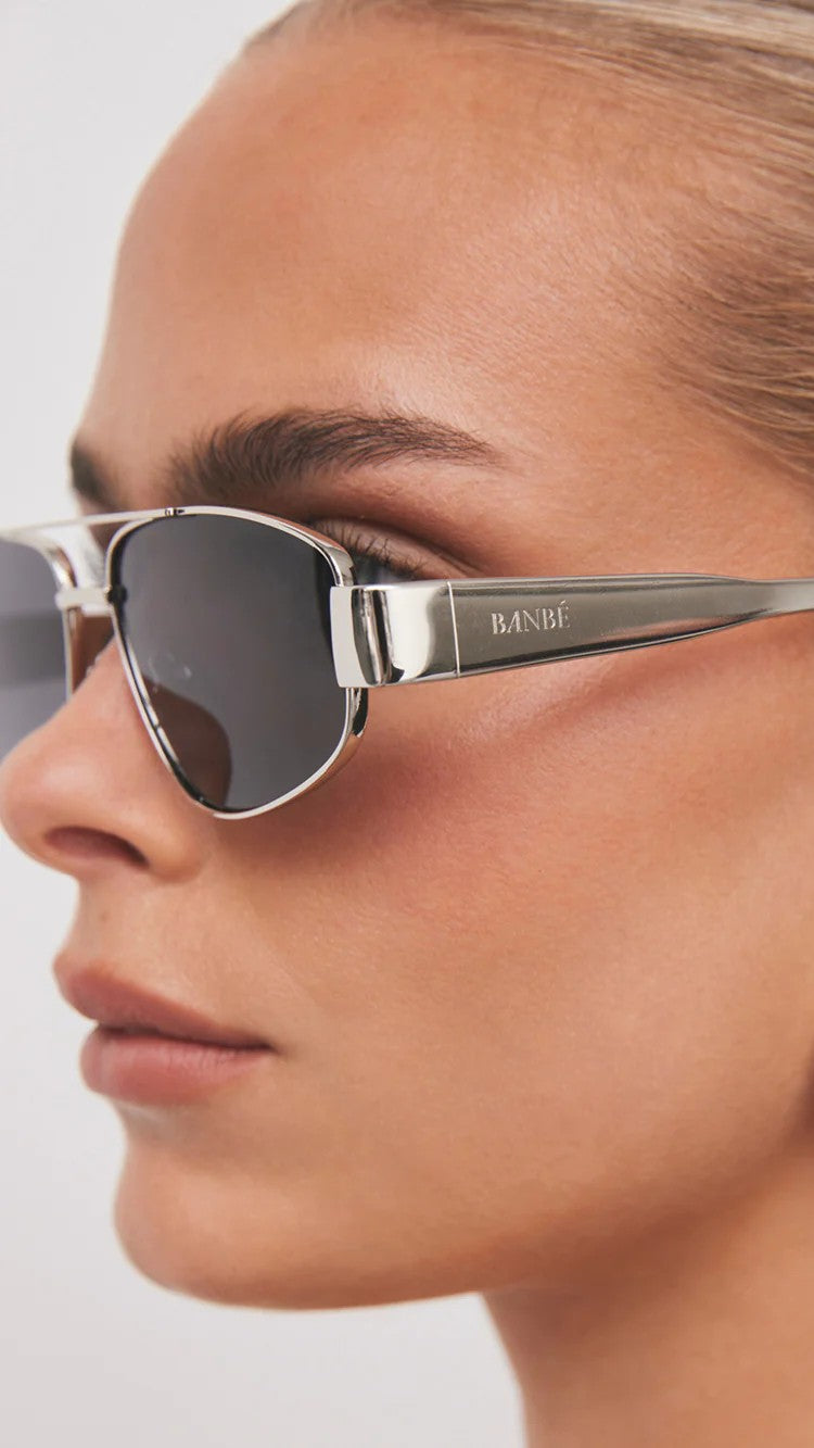 The Earle Sunglasses - Silver / Smoke - Billy J