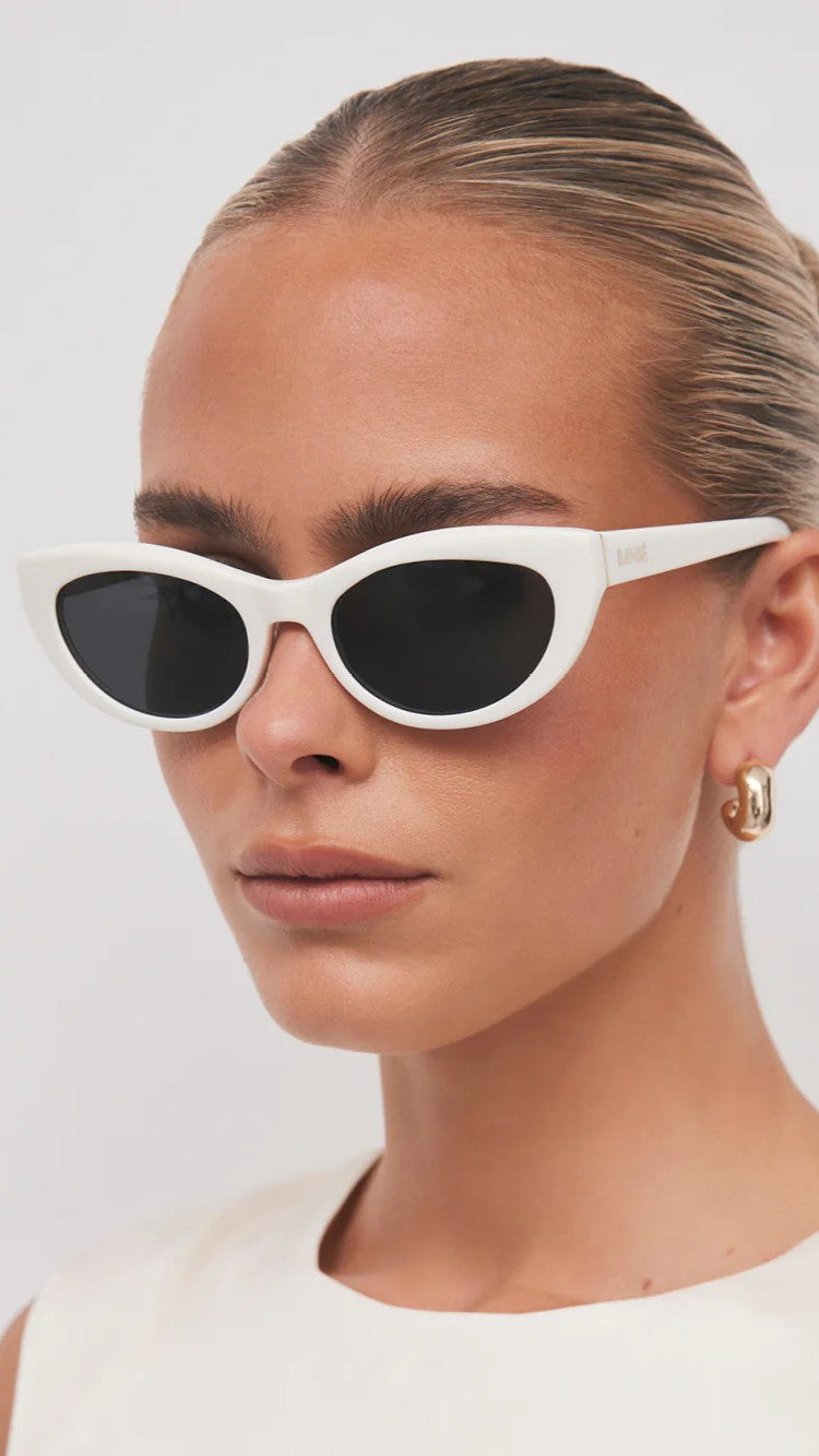 Estella Sunglasses - Cream / Ink - Billy J