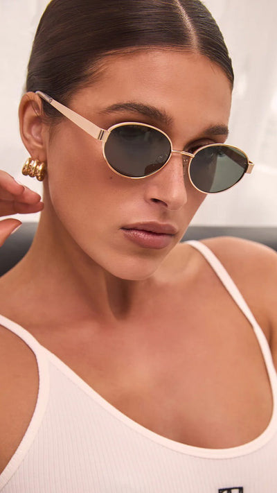 Load image into Gallery viewer, The Evangelista Sunglasses - Gold / Green - Billy J
