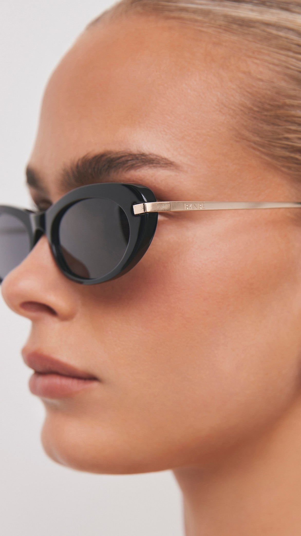 The Rae Sunglasses - Black / Black - Billy J