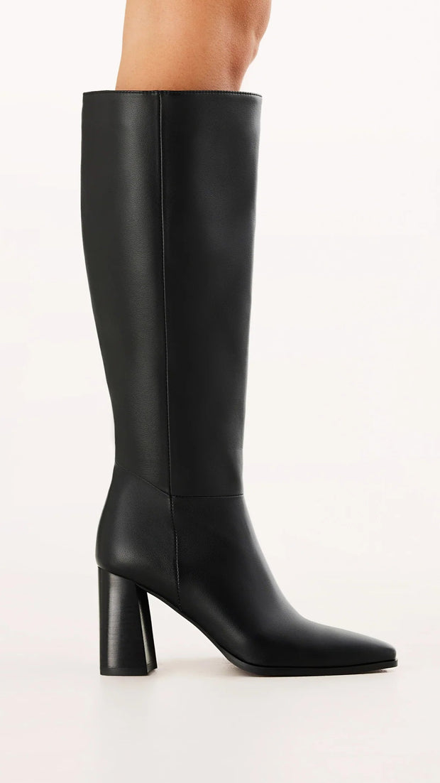 Vallia Boots - Black - Billy J