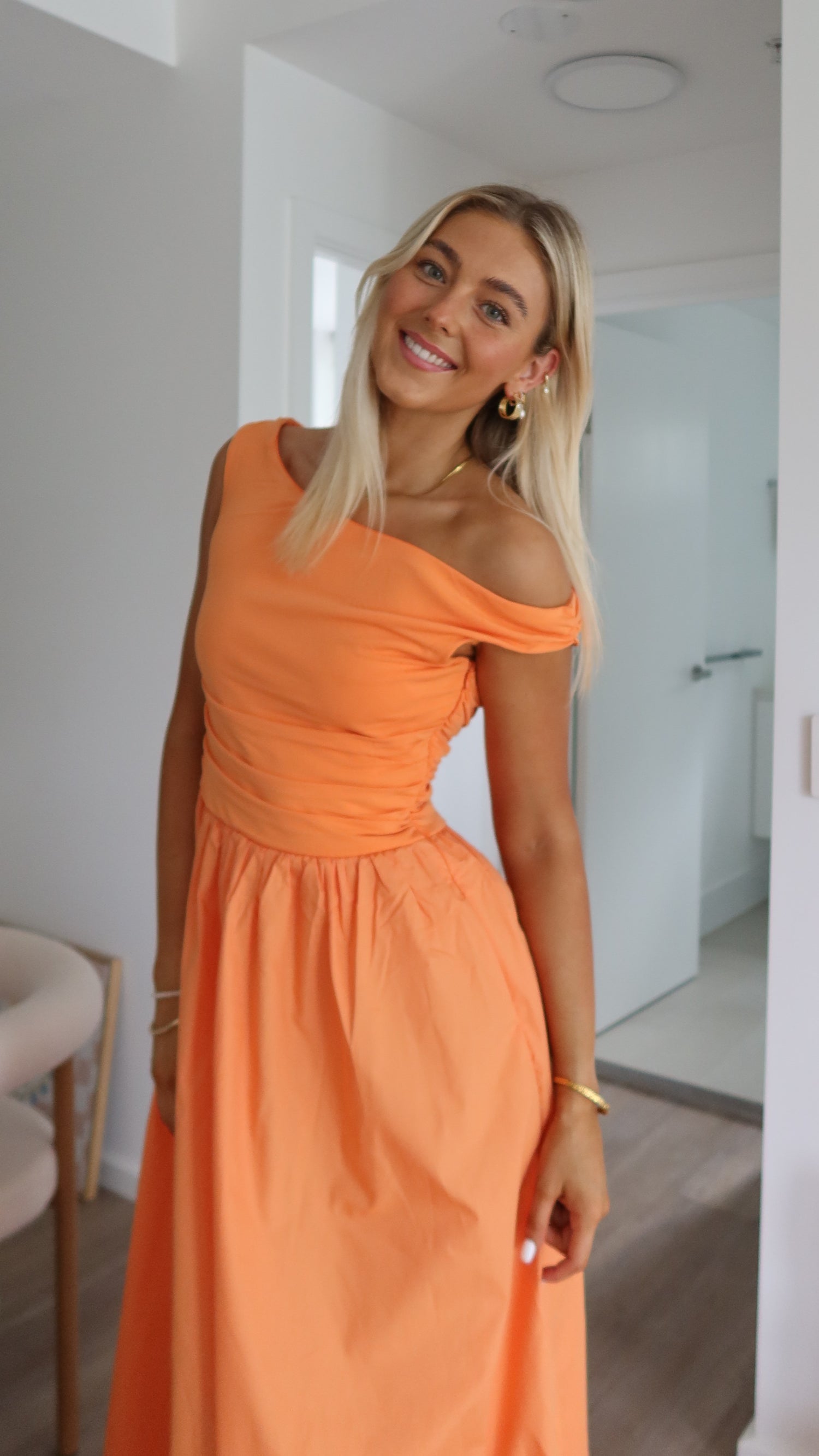 Immy Midi Dress - Melon - Billy J