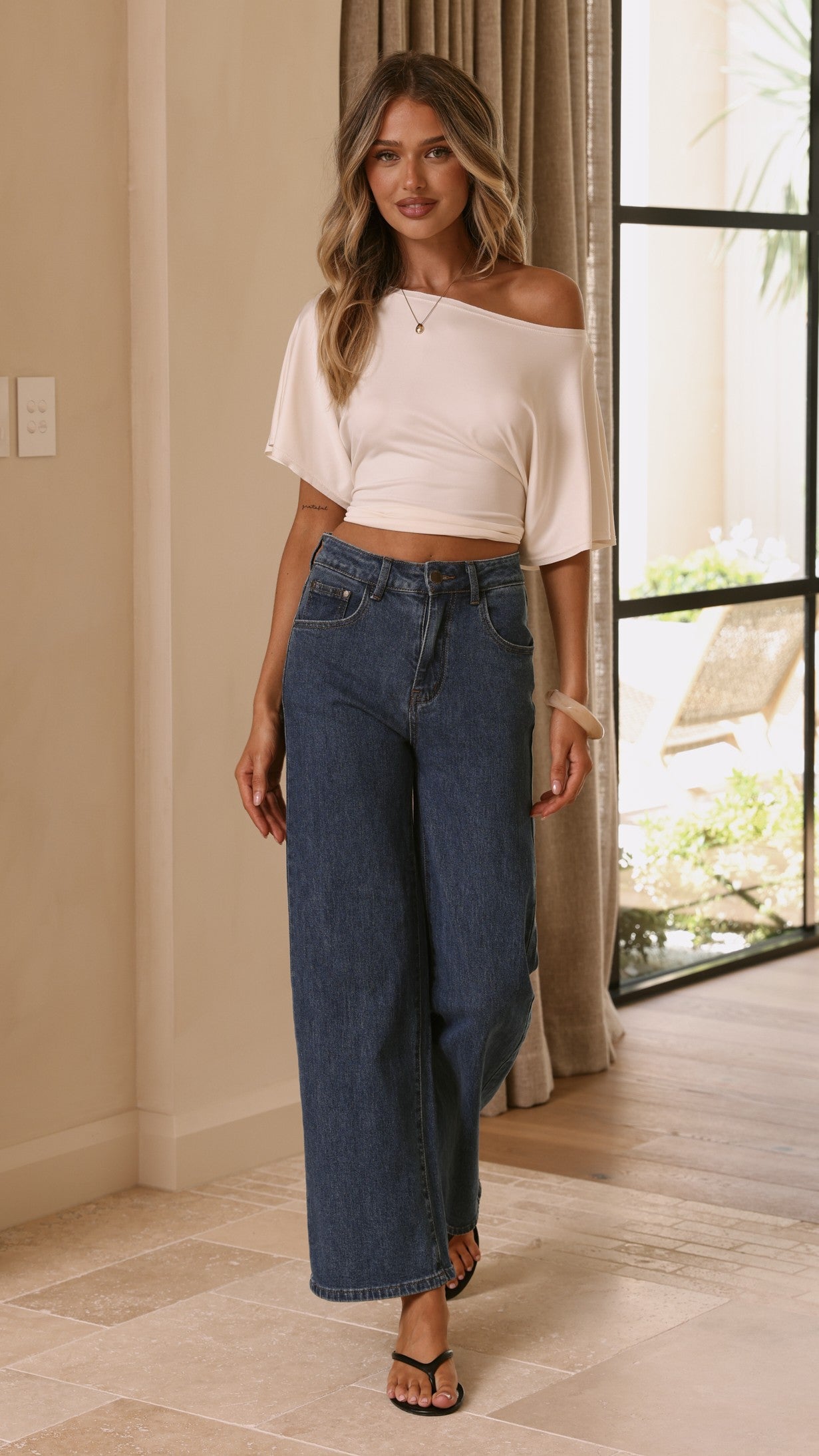 Vinnie Straight Leg Jeans - Mid Blue - Billy J