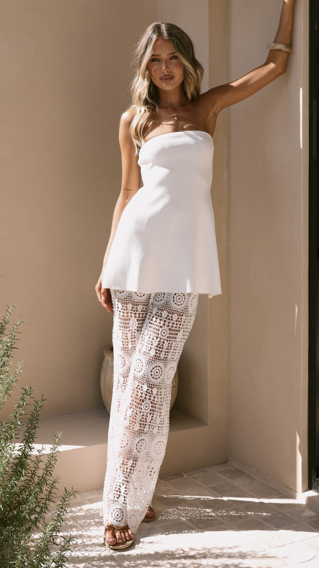Emilia Top - White - Billy J
