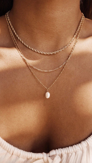 Wenda 14K Gold Necklace - Gold / Pearl - Billy J