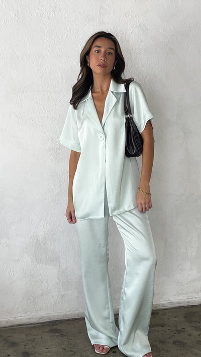 Load image into Gallery viewer, Imogen Button Shirt - Seafoam - Billy J
