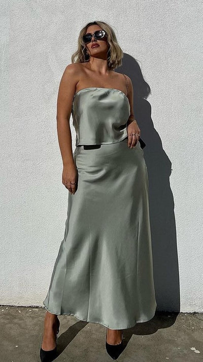 Load image into Gallery viewer, Esther Maxi Skirt - Olive
