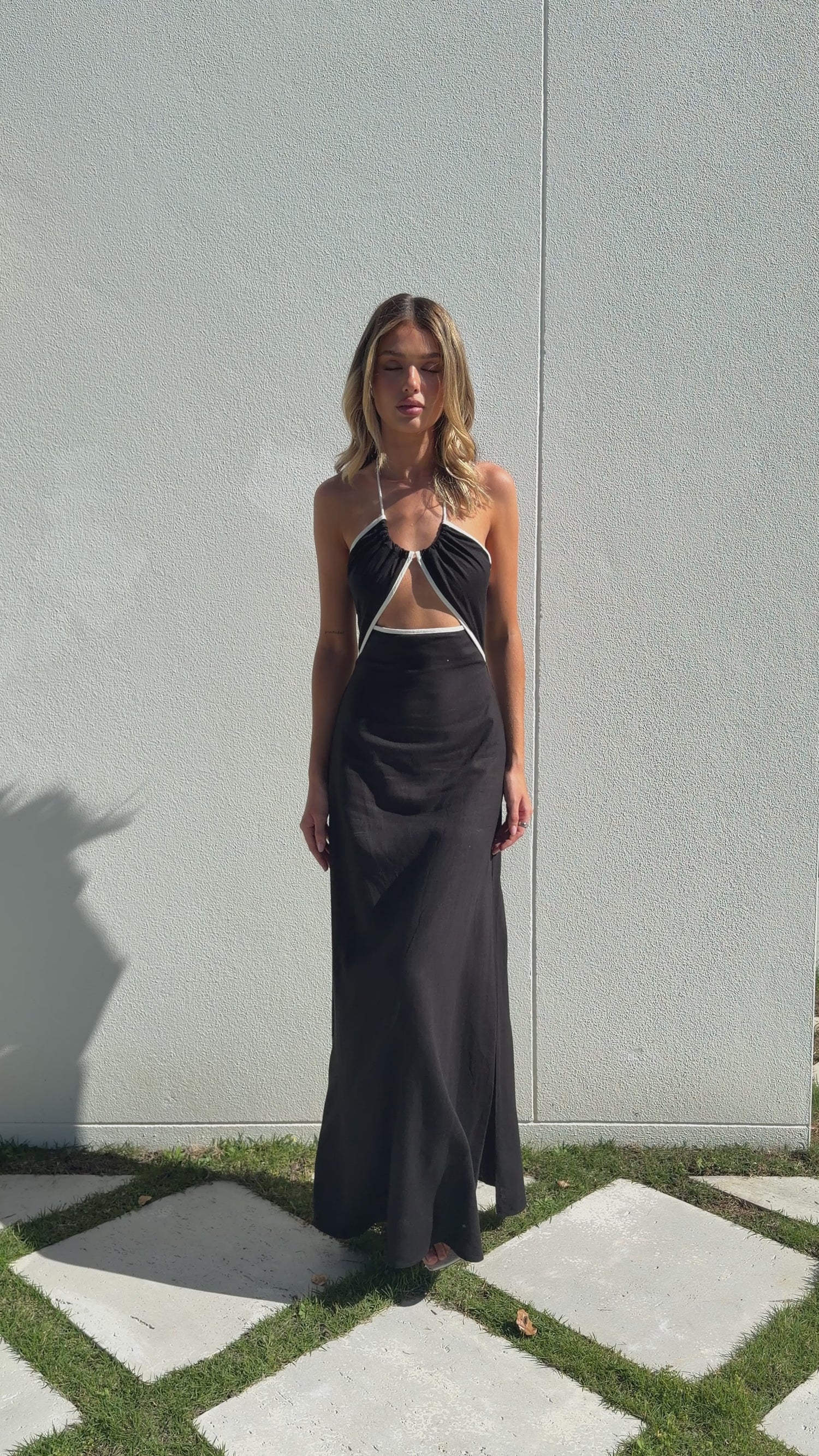 Maia Halter Maxi Dress - Black - Billy J