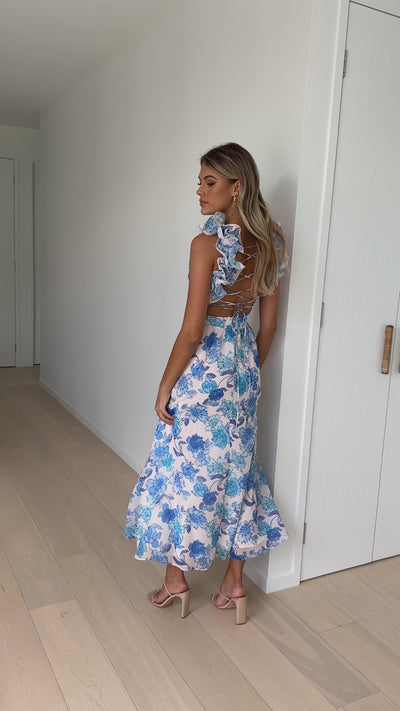 Load and play video in Gallery viewer, Galilhai Maxi Dress - Blue Floral
