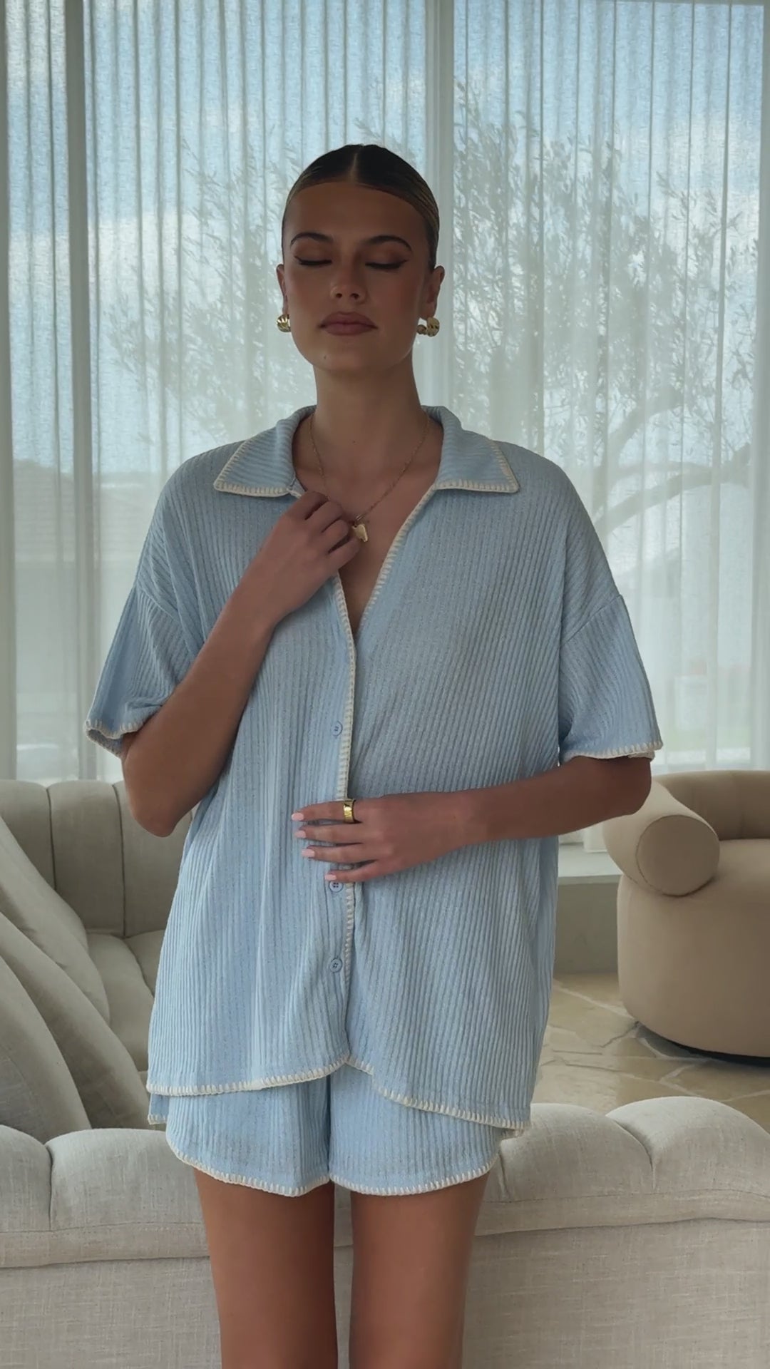 Load video: Eden Knit Top and Shorts Set - Blue - Billy J