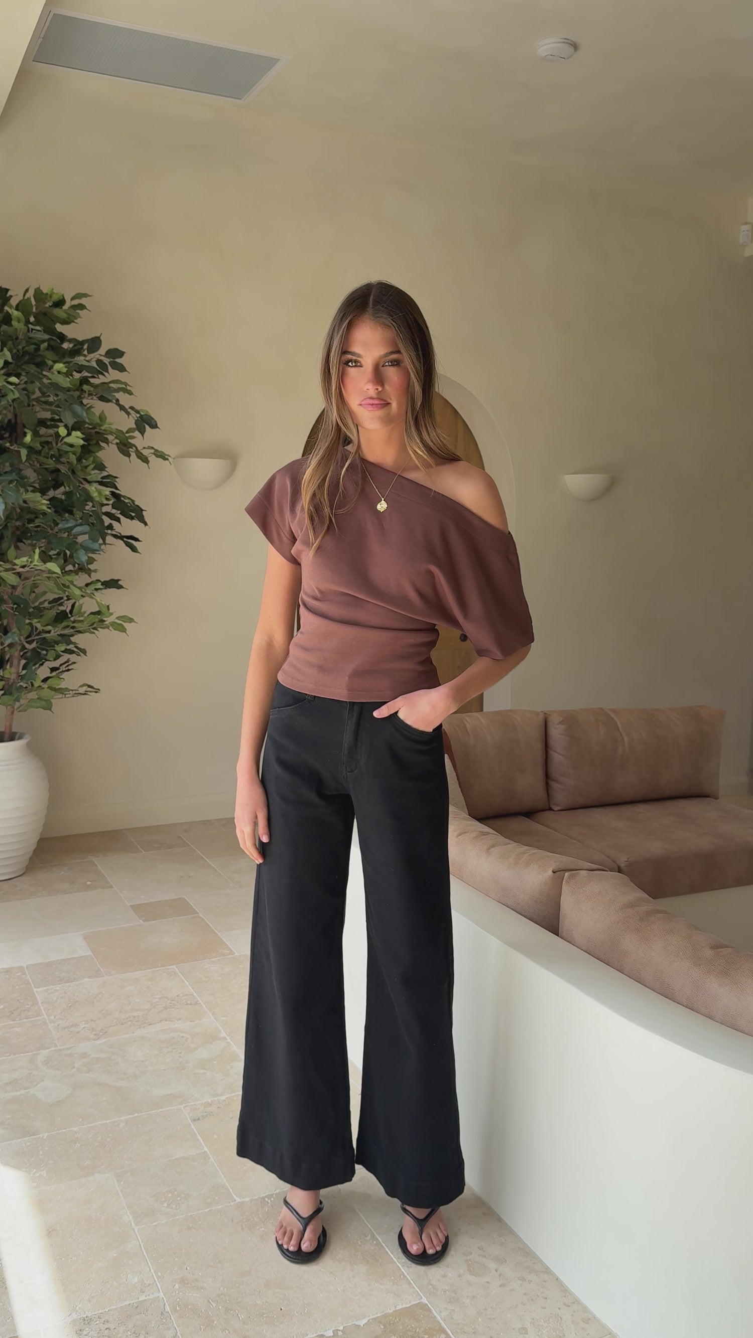Zandra Wide Leg Jeans - Black - Billy J